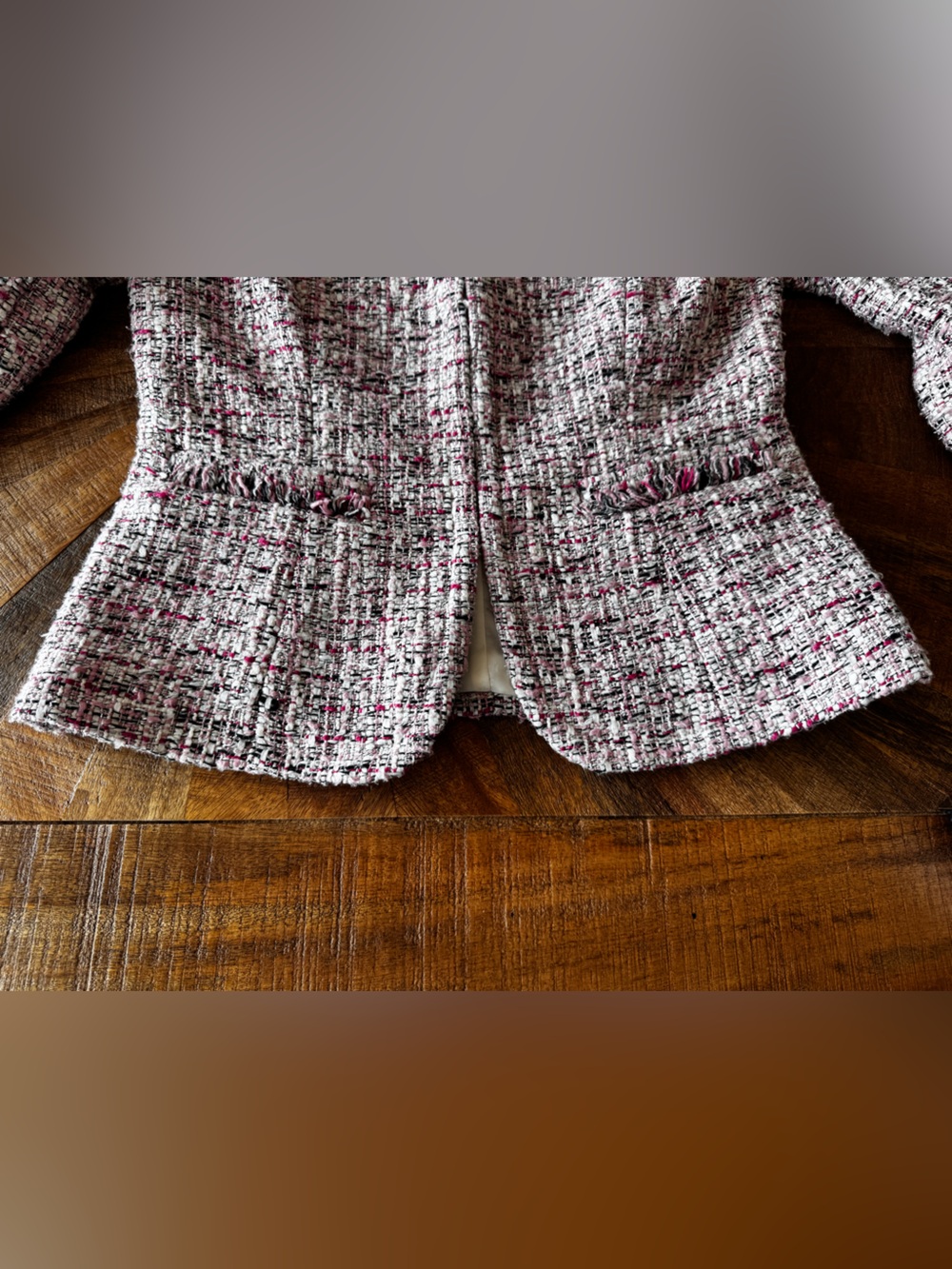 White House Black Market Pink and White Tweed Collarless Blazer - Picture 15 of 16